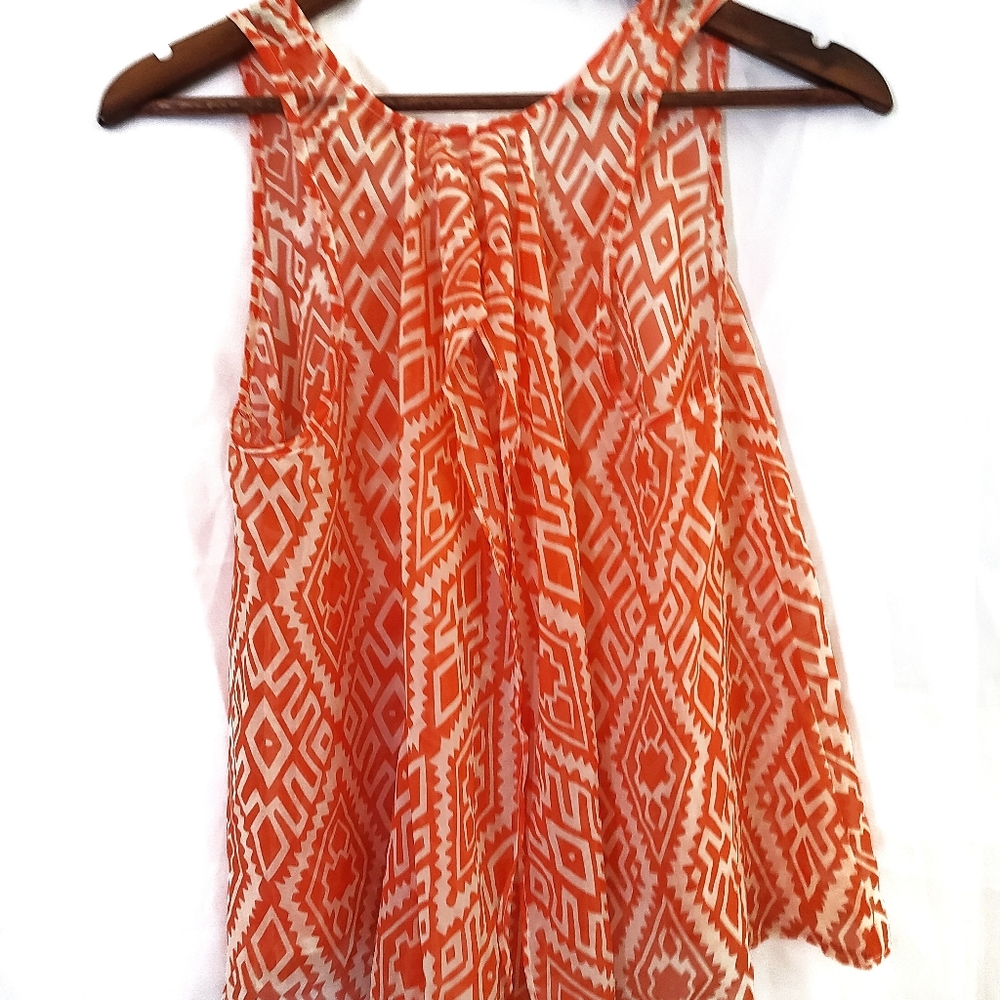 Umgee summer tank size small-I - Picture 2 of 2
